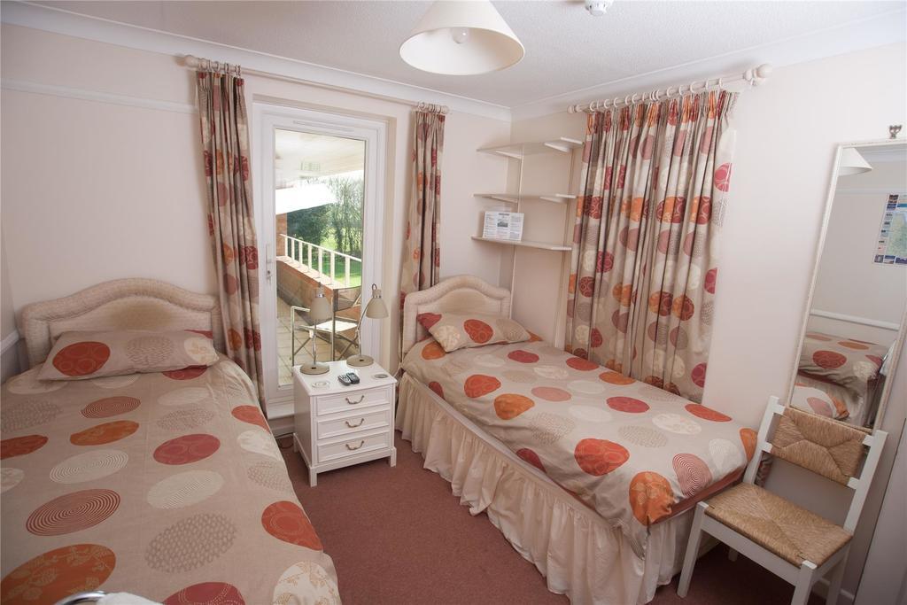 Meadow House Hotel Burwell  Exterior photo